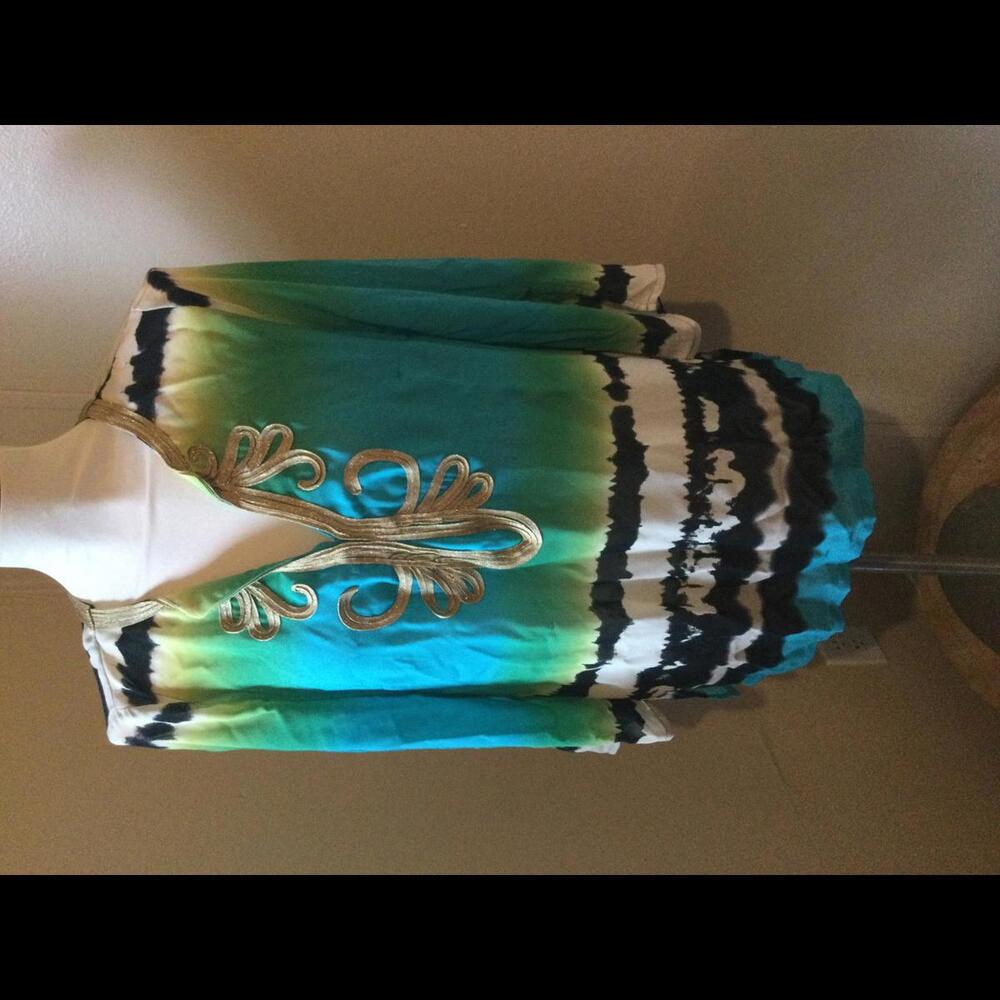 Nicole Miller Tunic Top  - Large